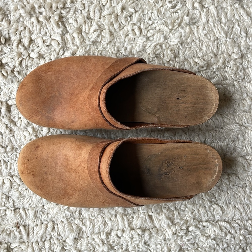Sweet vintage clogs - Picture 2 of 3